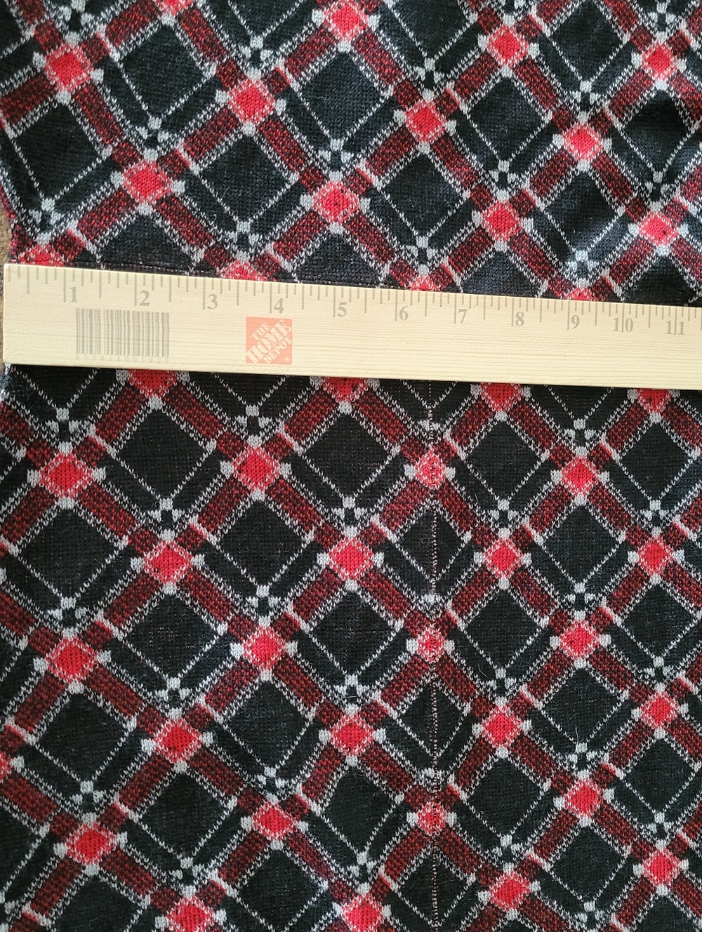 MiuMiu Plaid Wool Sleevless Footed Jumpsuit in Burgundy and Black Size 40 - Picture 6 of 8